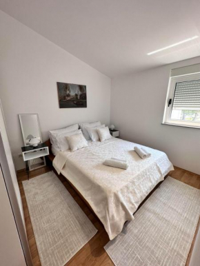 Apartment Flores